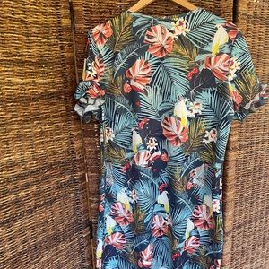 Hawaiian Print dress Size Large